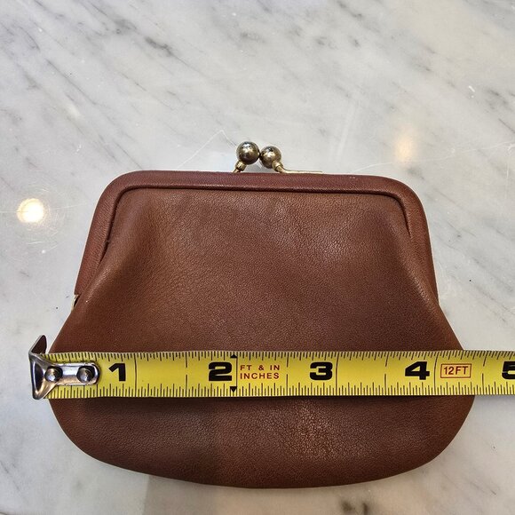 Coach Leather NWOT Kiss Lock Coin Purse - Picture 4 of 5